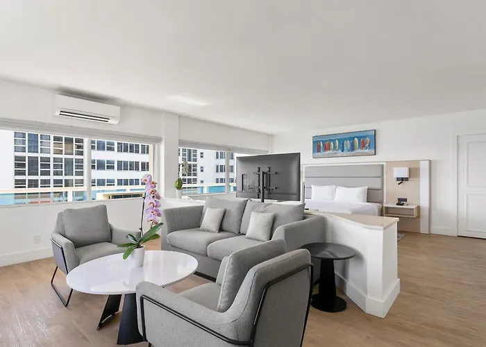 Hotel com tênis: Ocean Sky Hotel & Resort