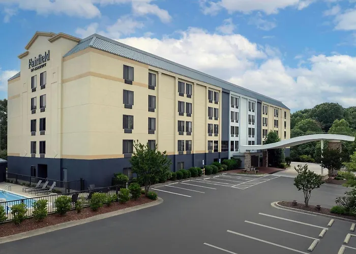 Fairfield Inn And Suites By Marriott Winston Salem/Hanes