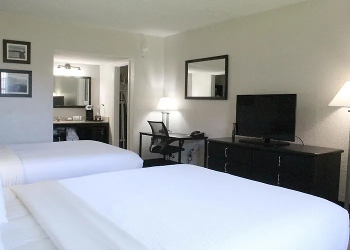 La Quinta Inn By Wyndham Cocoa Beach-Port Canaveral