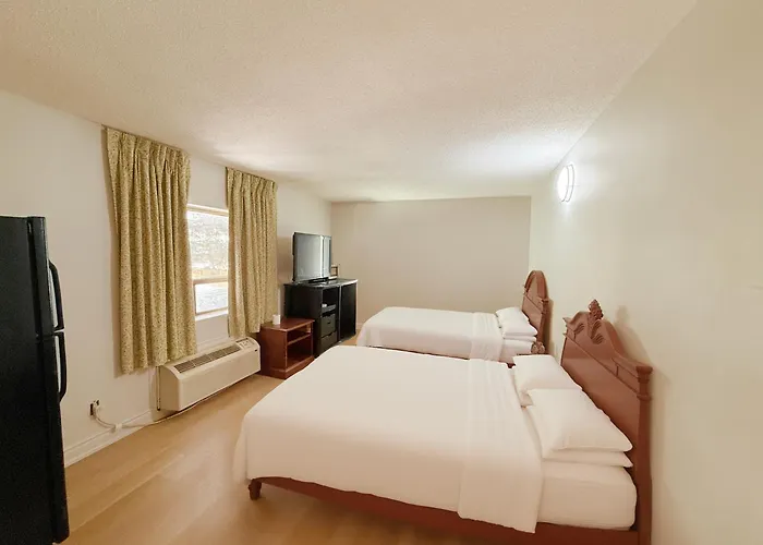 Idlewood Inn