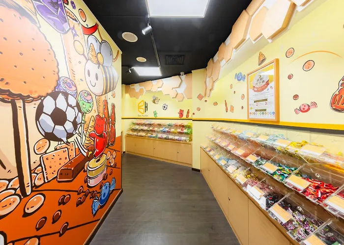 Beach hotel: Bee House By Cosmos Creation - Taipei Main Station