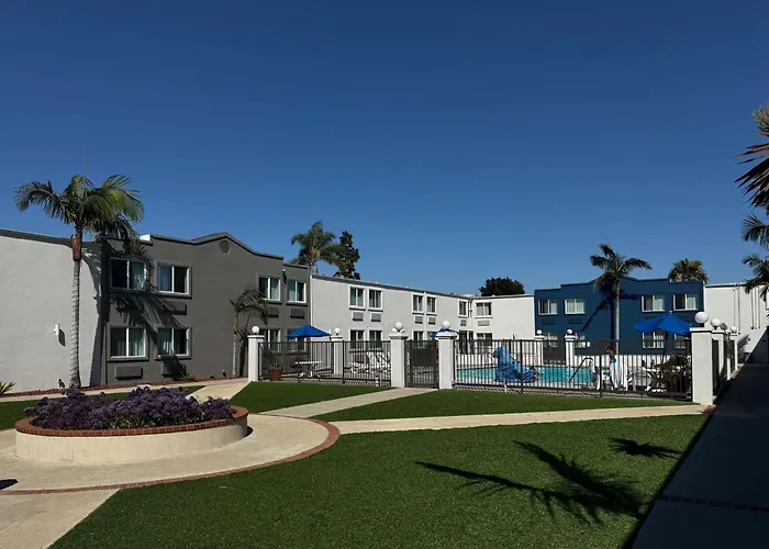 Beach Hotels Motel 6-Carson, Ca (Adults Only)