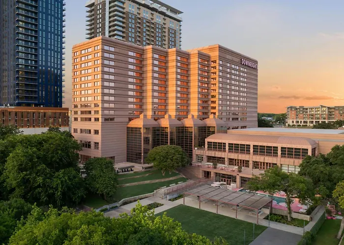 Golf hotel: Downright Austin, A Renaissance Hotel