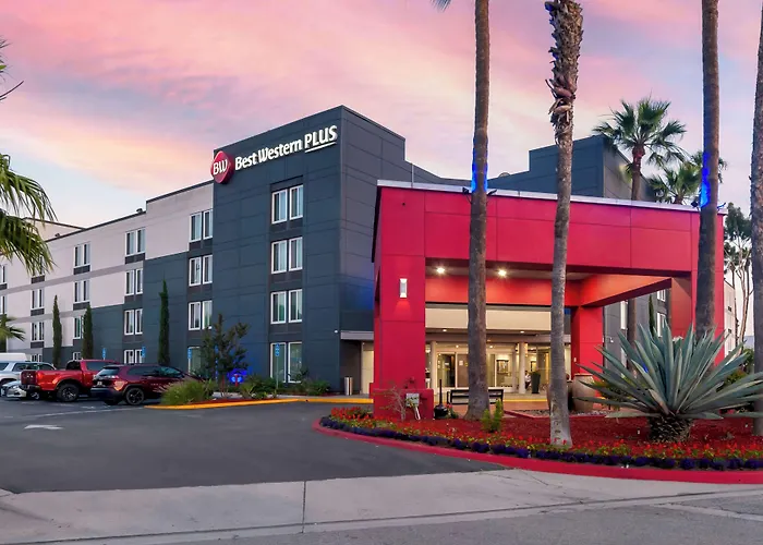  Best Western Plus Commerce