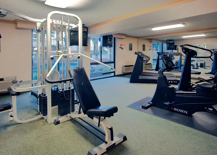 Wyndham Visalia