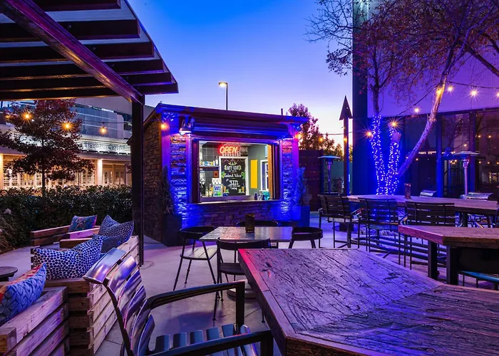 Boutique hotels Sheraton Oklahoma City Downtown