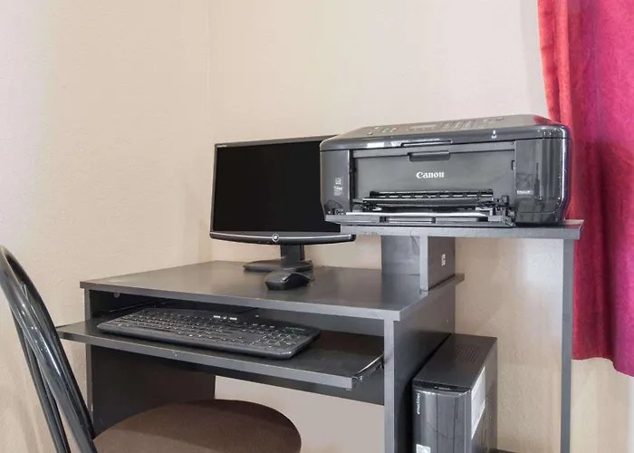 Cheap hotel: Days Inn By Wyndham Gallup