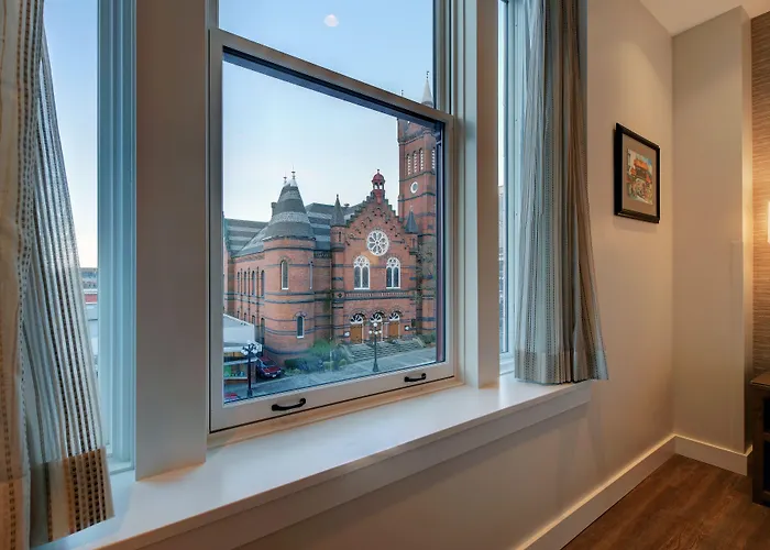 3-Sterne-Hotel: Strathcona Hotel