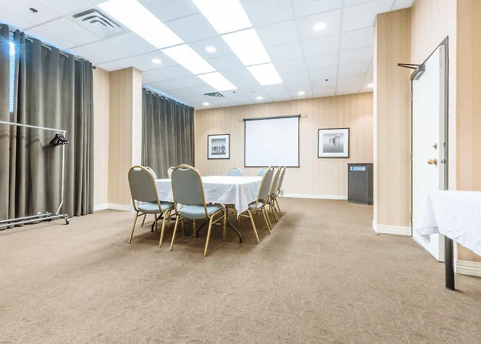 Best Western Plus Vancouver Airport Hotel