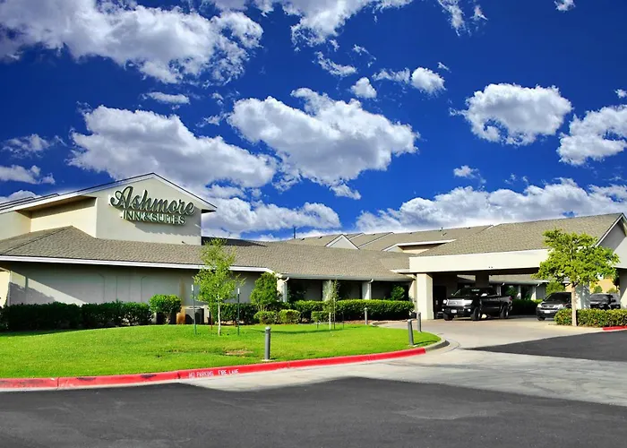 Ashmore Inn And Suites Lubbock