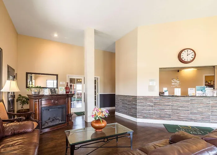 Cheap hotel: Quality Inn Moses Lake