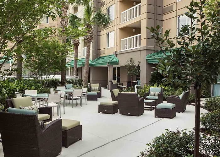 Courtyard By Marriott Orlando Downtown
