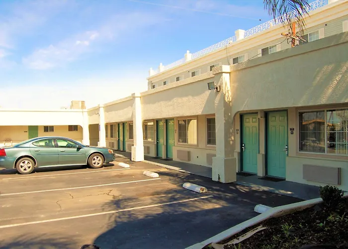 Travelodge By Wyndham Los Banos Ca