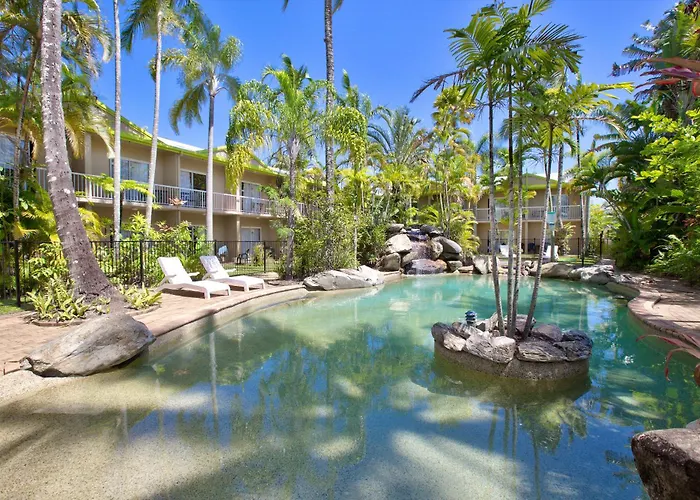 Cheap hotel: Hotel Tropiq