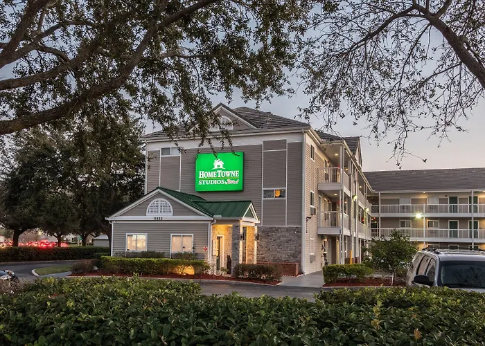 Hometowne Studios By Red Roof Orlando South