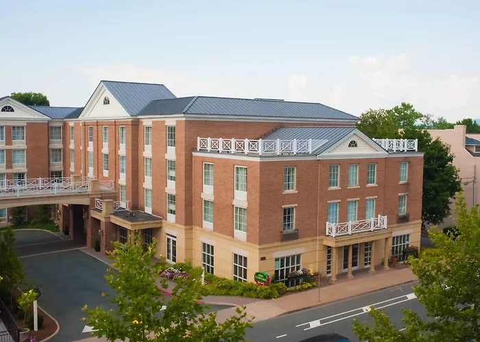Courtyard By Marriott - University Medical Center