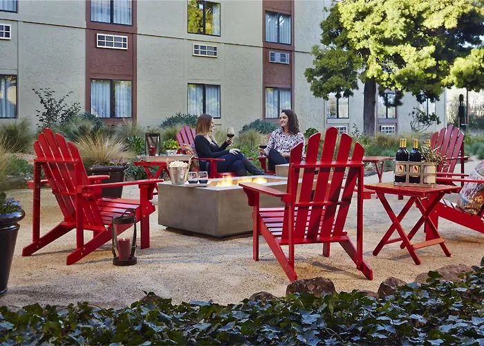 In Luxury hotels Focus Sfo