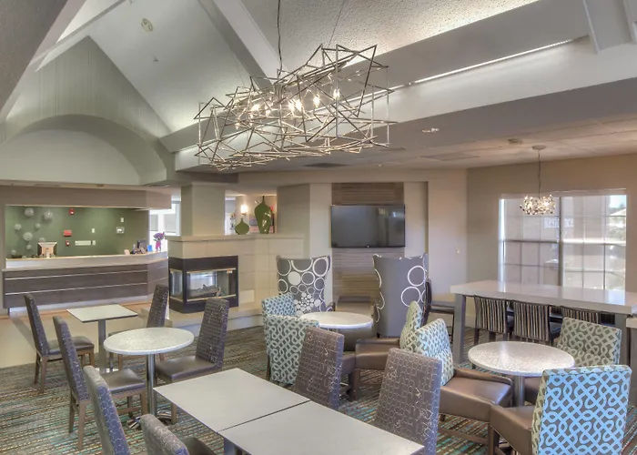 Hotel with Tennis: Residence Inn By Marriott Mcallen