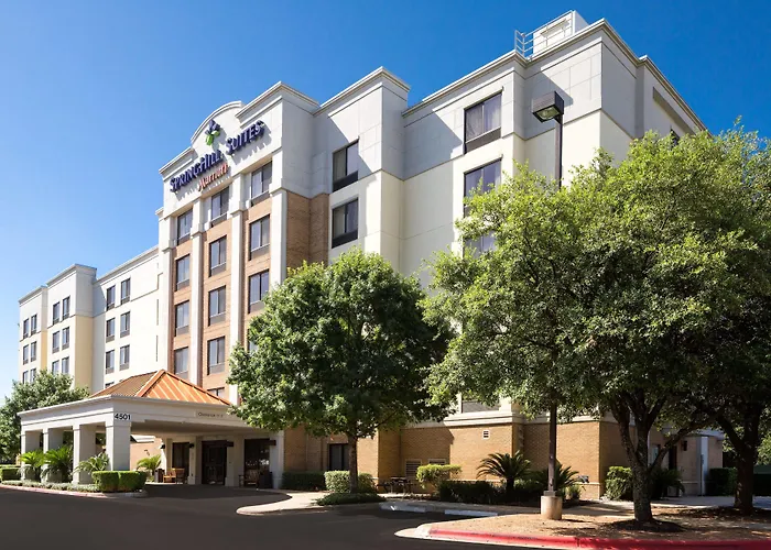 Cheap hotel: Springhill Suites Austin South