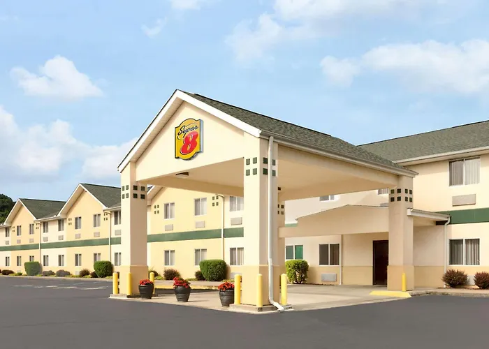 Cheap hotel: Super 8 By Wyndham Athens
