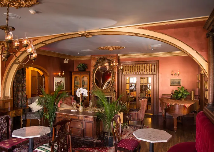 Cheap hotel: The Inn At Saratoga