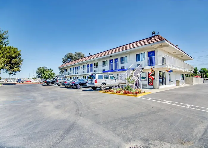Motel 6-Stockton, Ca - Charter Way West
