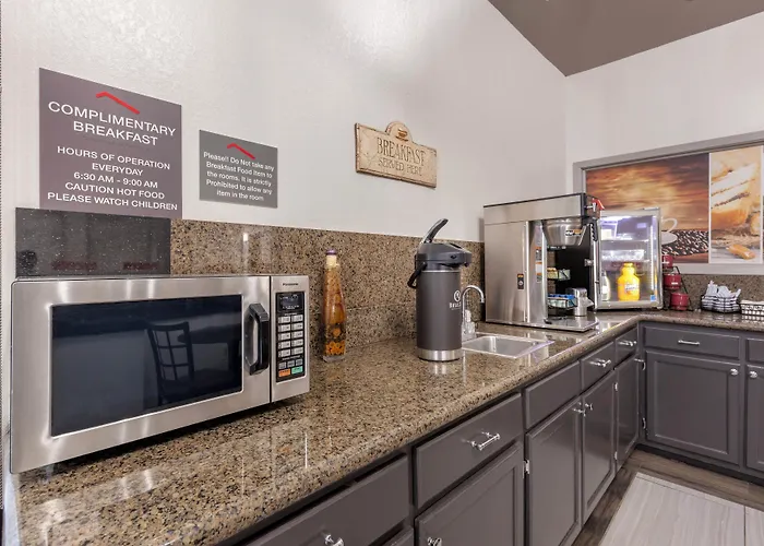 America'S Best Value Inn & Suites-Clinton