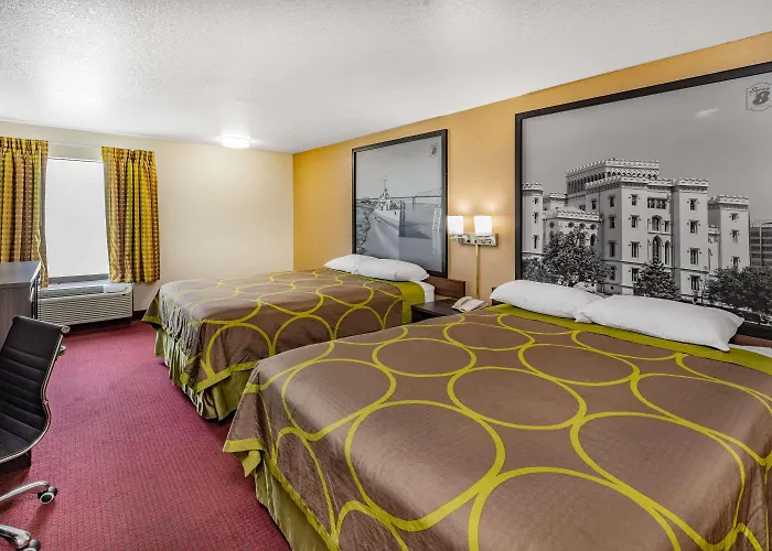 Resort: Super 8 By Wyndham Kinder/Coushatta Near Casino