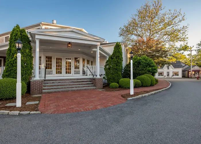 Chatham Wayside Inn
