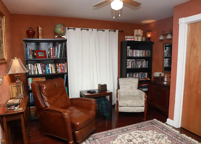 Woodstock Inn Bed & Breakfast