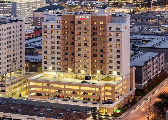 Beach hotel: Courtyard By Marriott Houston Galleria