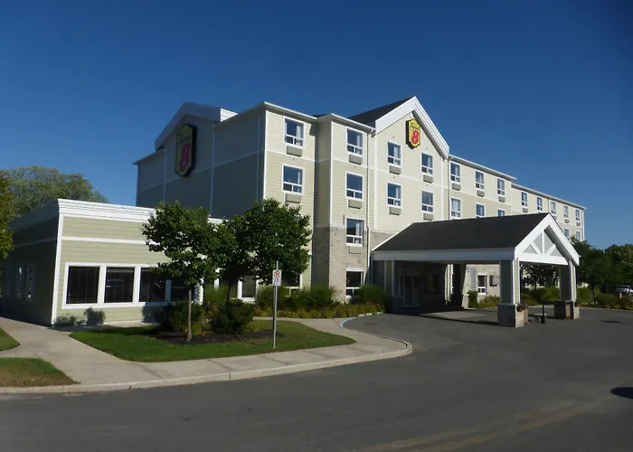 Golf hotel: Super 8 By Wyndham Peterborough