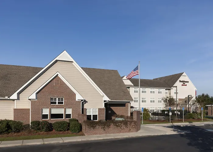 Hotel with Tennis: Residence Inn By Marriott Hattiesburg