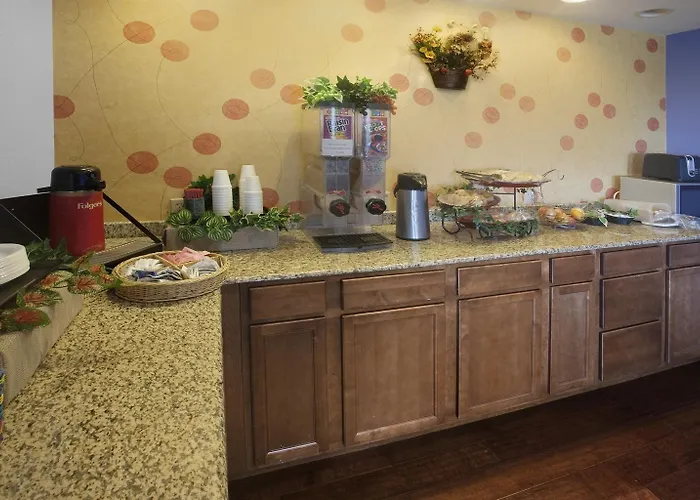 Americas Best Value Inn Waco - Franklin Avenue