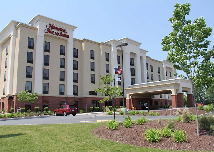 Family Hotel: Hampton Inn & Suites Plattsburgh