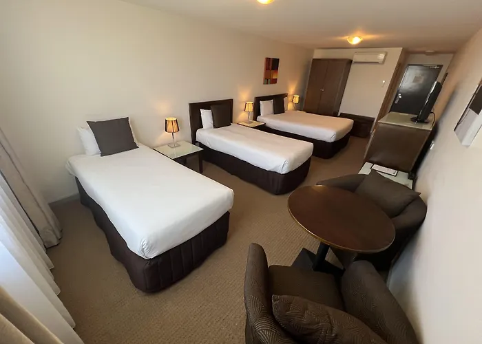 Boutique hotel only: Horsham International Hotel