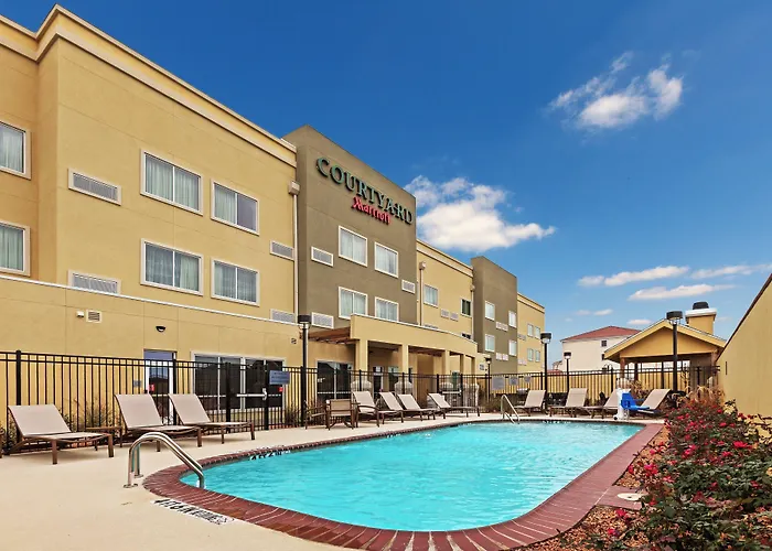 Courtyard By Marriott Odessa