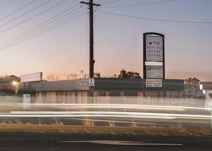 West End Motor Lodge