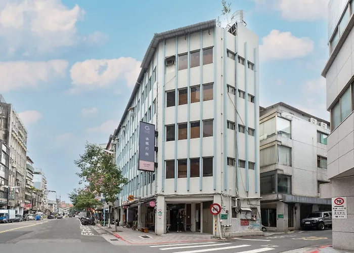 B&B only: Changhua Hotel