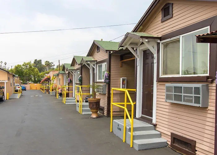 3 star hotel: Lincoln Park Motel