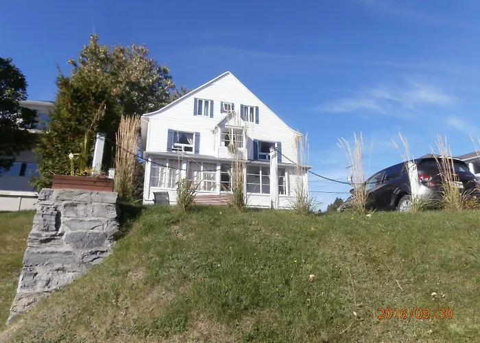 Les Pinsons des Rives