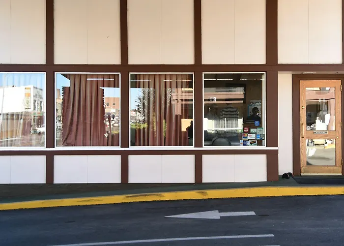 Thunderbird Motel
