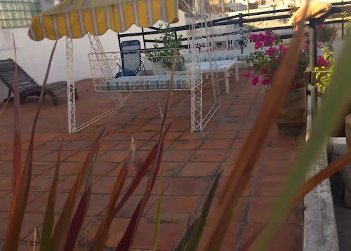 Casa Canario Hostel