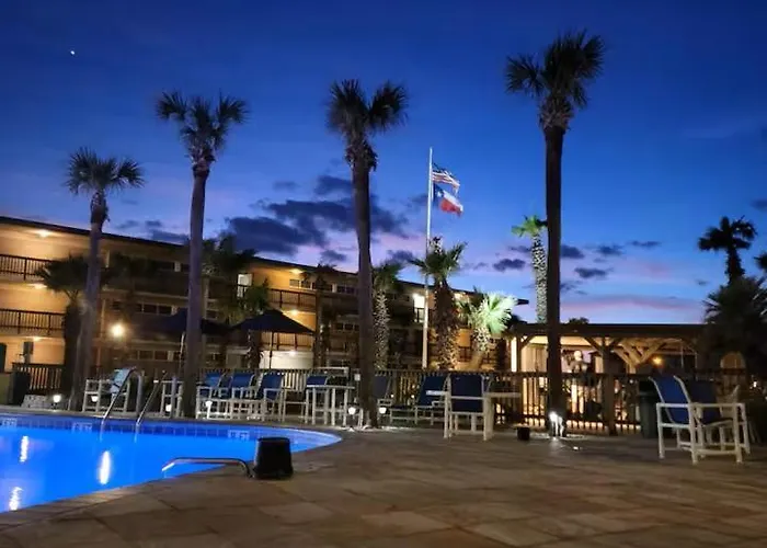 Island House Beachfront Condo