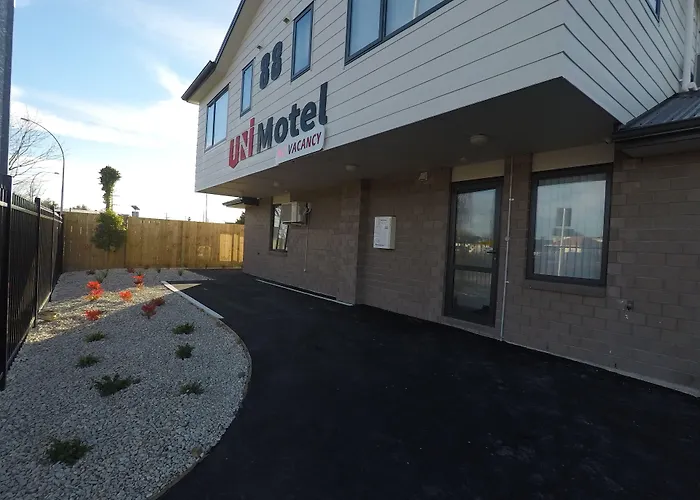Uni Motel
