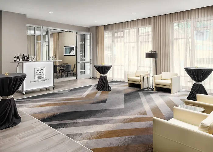 Beach hotel: Ac Hotel By Marriott Chapel Hill Downtown