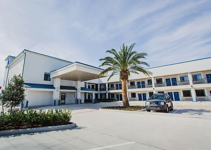 Palace Inn Blue Us-59 & Gessner