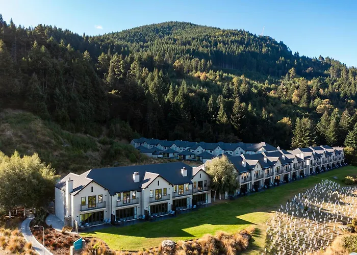 Hotel with Tennis: Platinum Queenstown