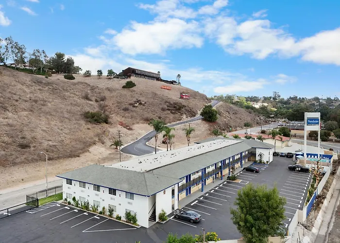 Travelodge By Wyndham Fairplex Pomona