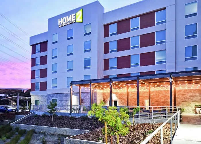 Pet Friendly hotel: Home2 Suites By Hilton San Francisco Airport North